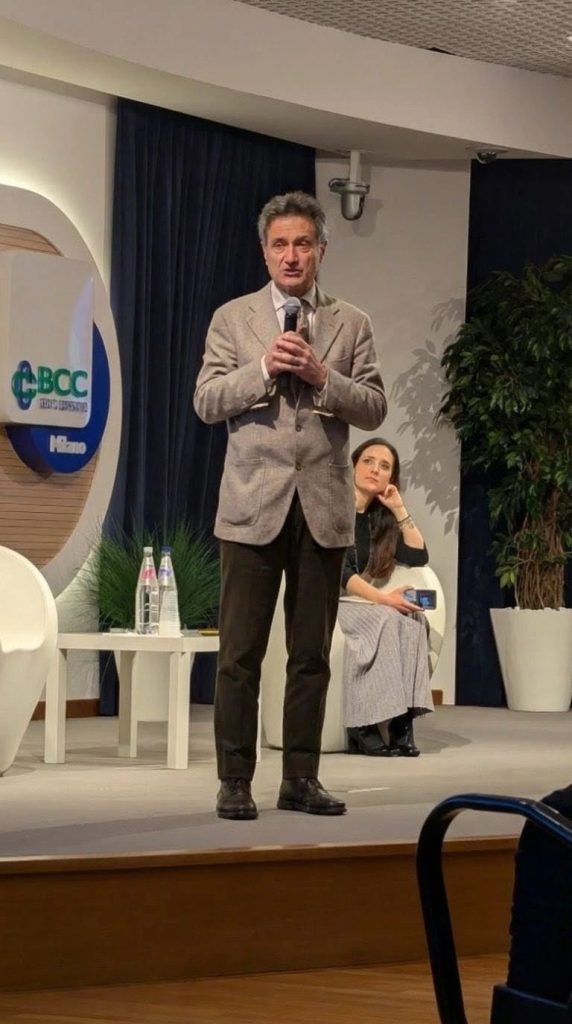 No alternative text description for this image