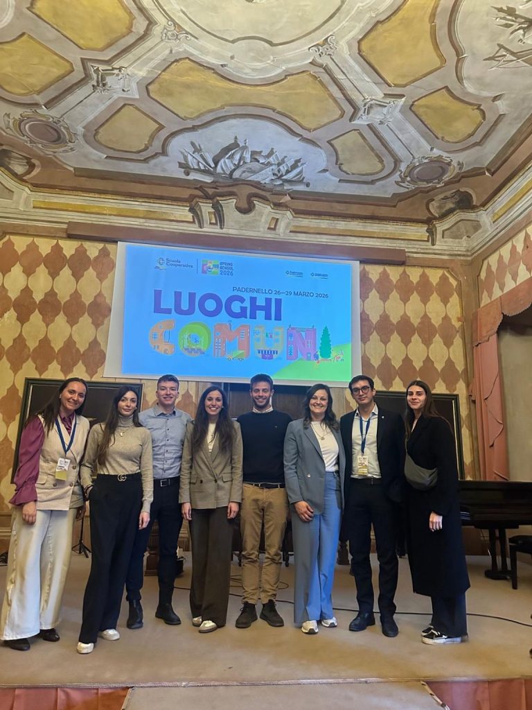 No alternative text description for this image