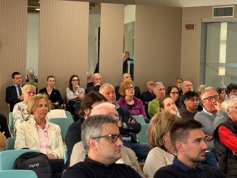 No alternative text description for this image